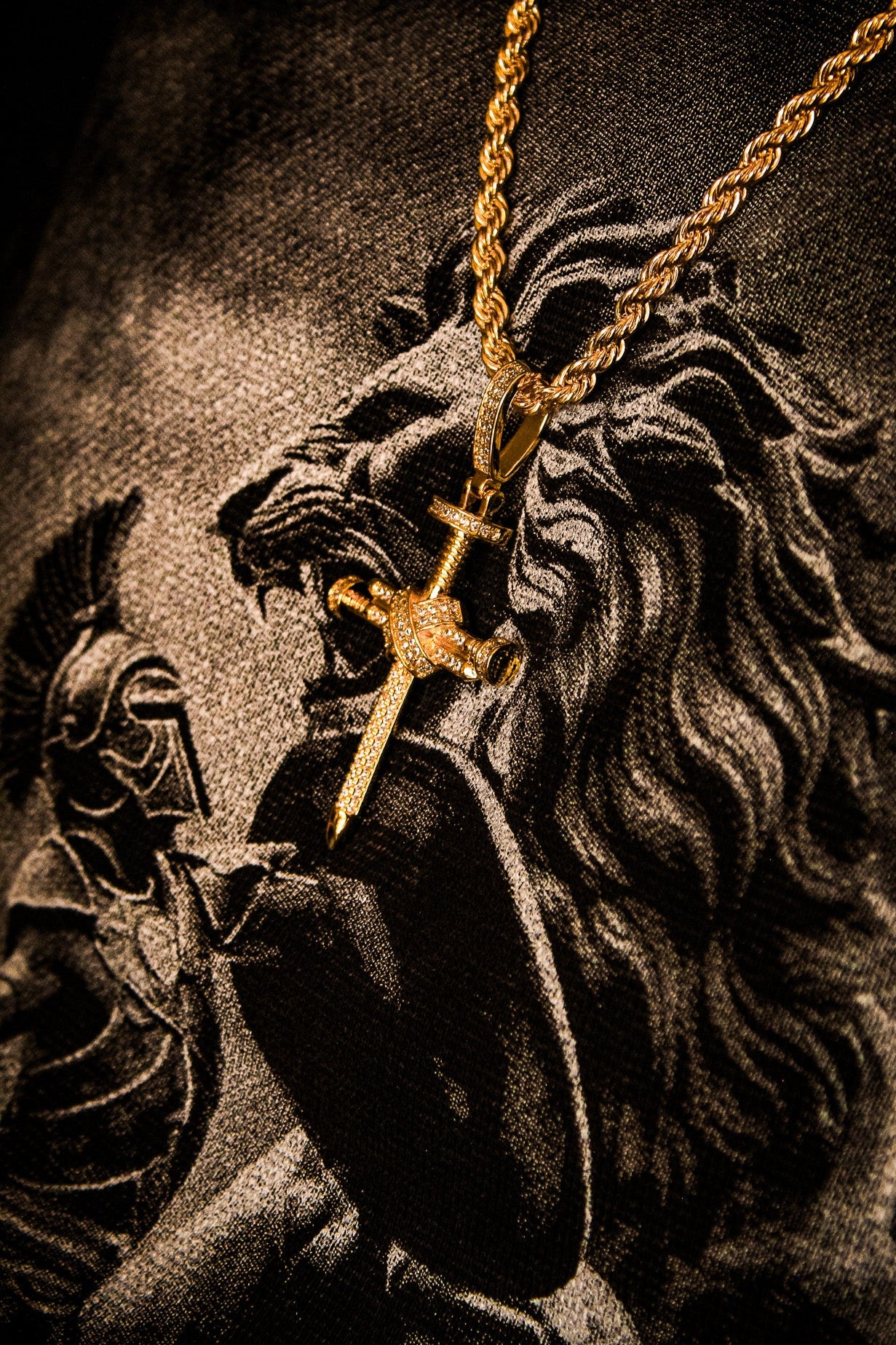 Kit Cruz de Clavos Dije con Cadena